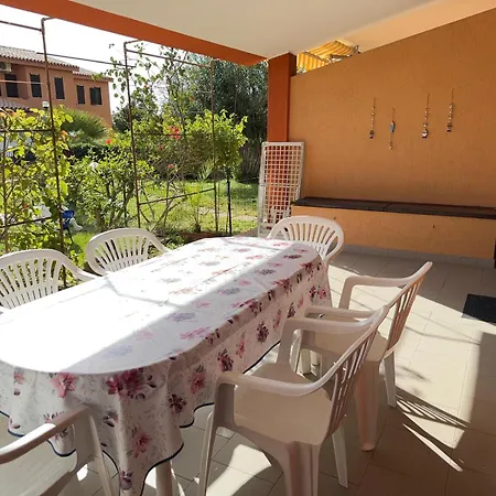 Dom wakacyjny Amaresardegna 9 With Garden